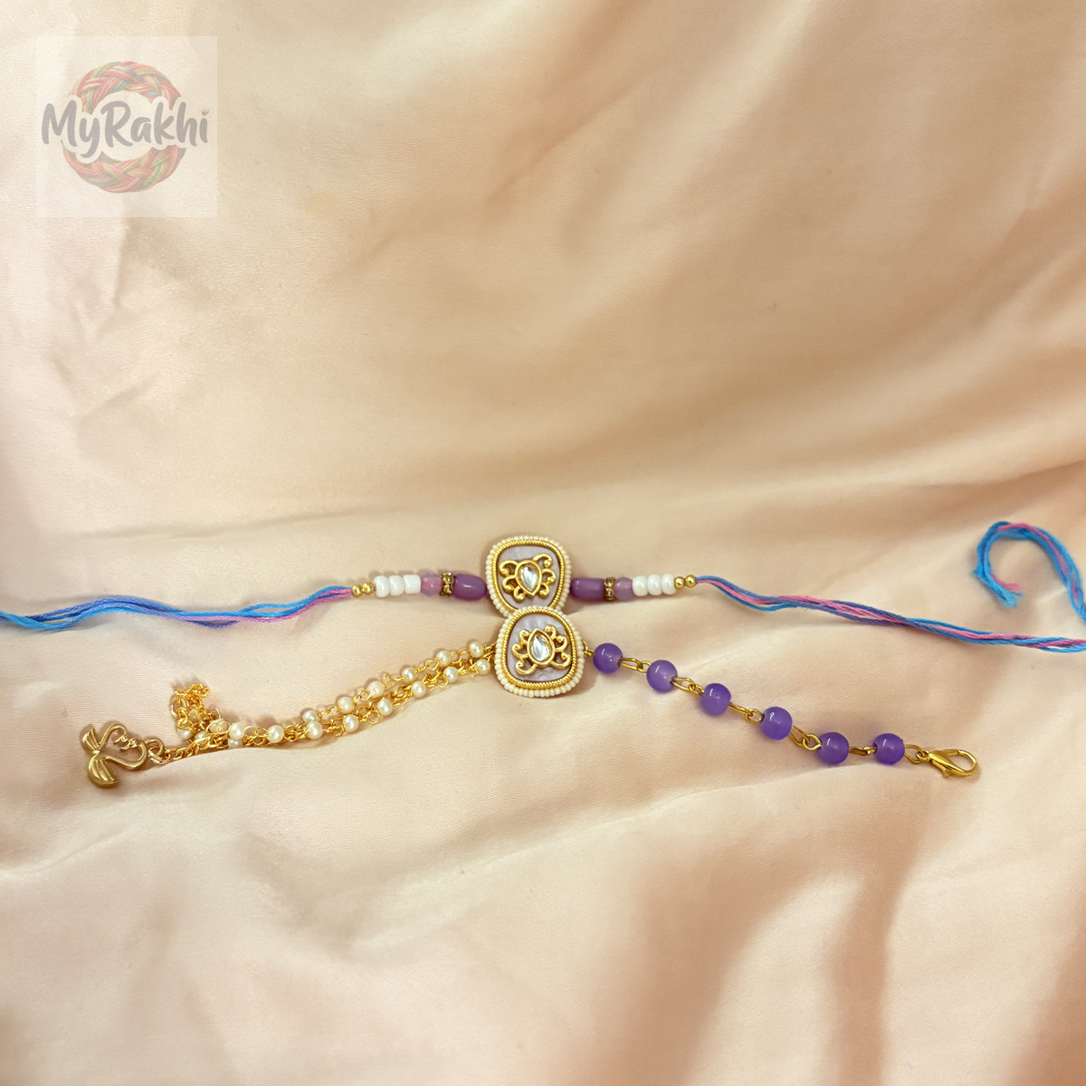 A refined design combining delicate beadwork with high-quality sacred threads, providing a graceful and timeless aesthetic.